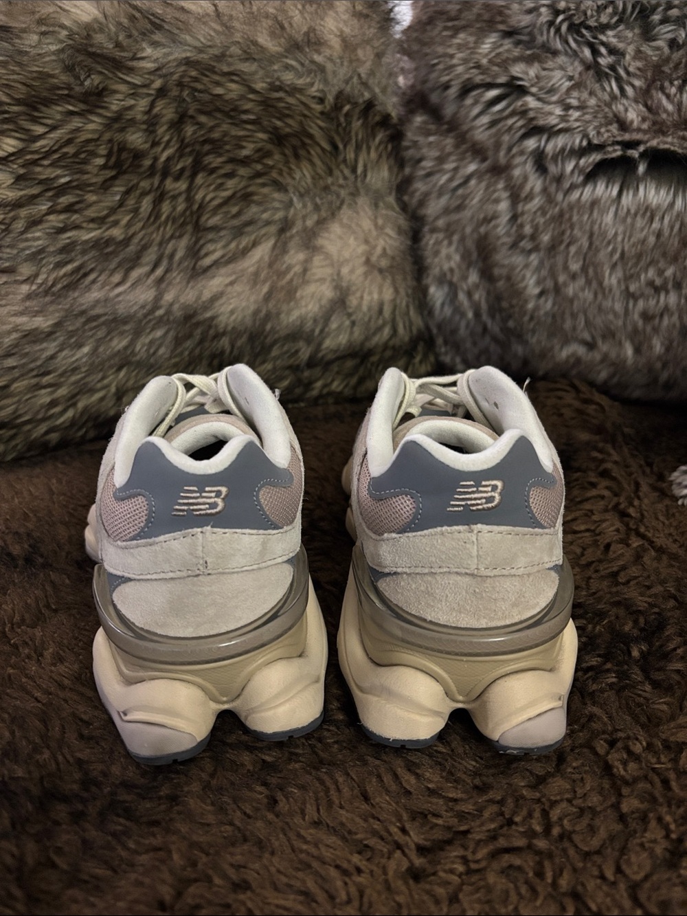 Rare! New Balance 9060 Chunky Men’s 8 sneakers - Beige and Gray - Picture 4 of 10